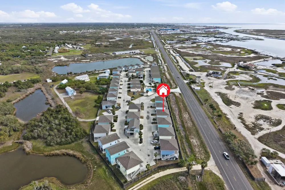 158 S Nautica Rockport, TX 78382