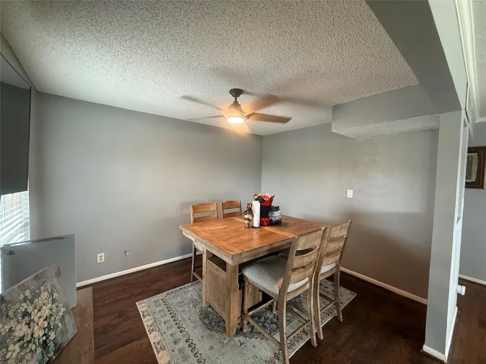 3919 Fairmont Parkway #128 Pasadena, TX 77504
