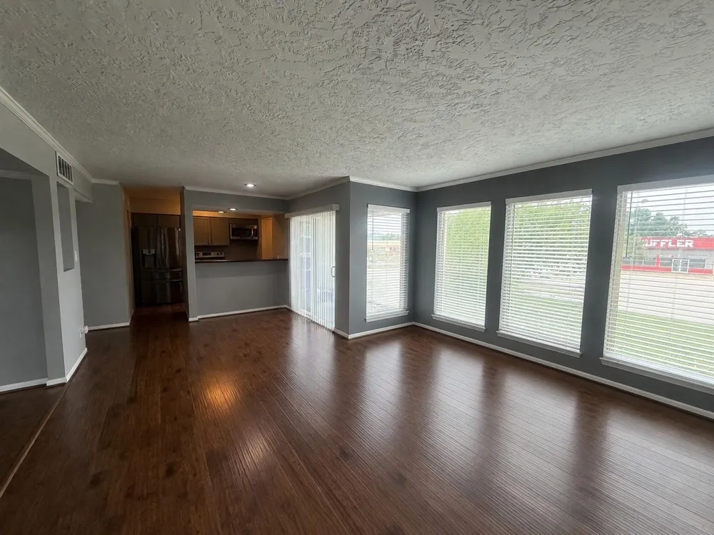 3919 Fairmont Parkway #128 Pasadena, TX 77504