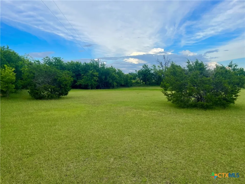 1605 County Road 210 Bertram, TX 78605