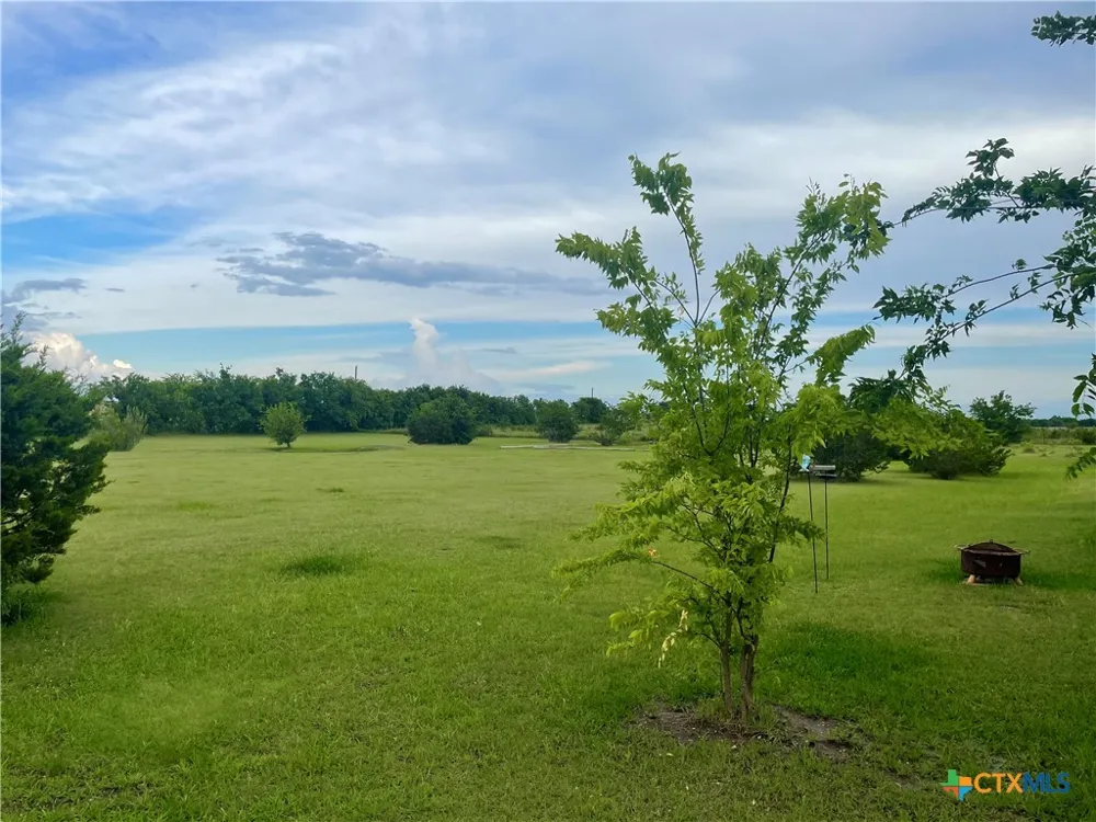 1605 County Road 210 Bertram, TX 78605