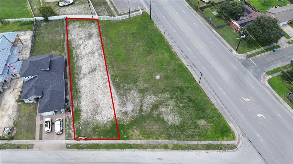 1003 Bluff Drive Portland, TX 78374