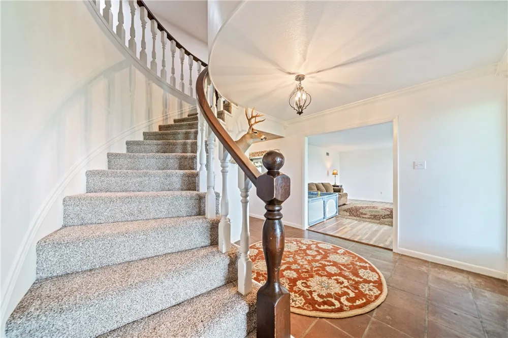 501 S County Road 1140 Riviera, TX 78379