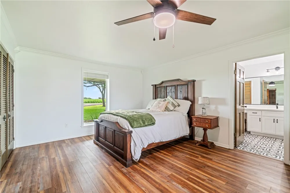 501 S County Road 1140 Riviera, TX 78379