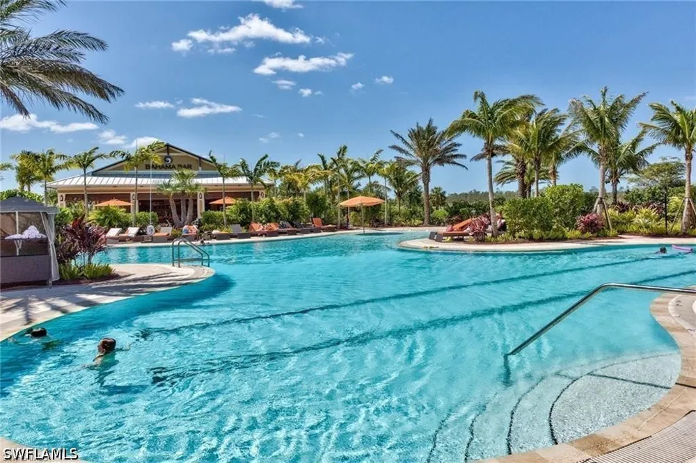 Benvenuto Court #203 Naples, FL 34119