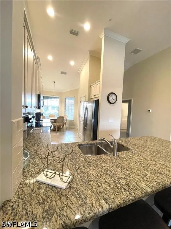 Benvenuto Court #203 Naples, FL 34119