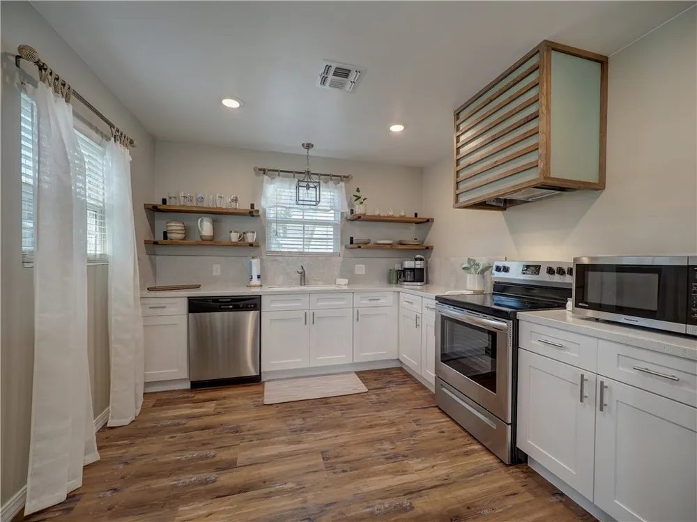 614 Harper Street Port Aransas, TX 78373