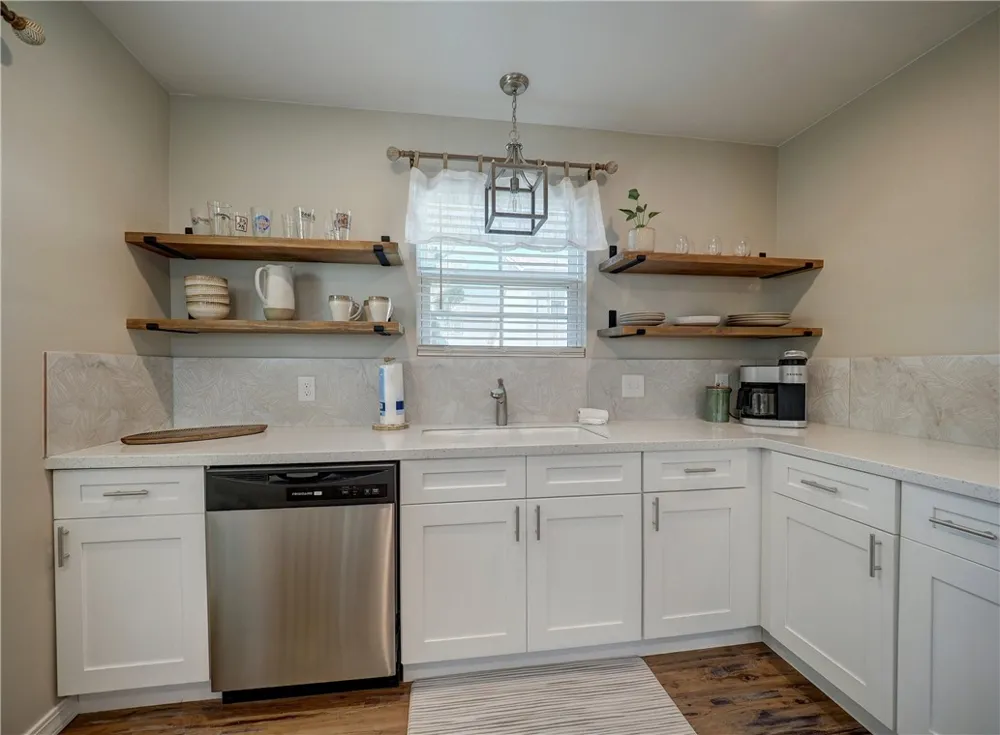 614 Harper Street Port Aransas, TX 78373