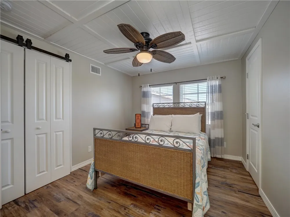 614 Harper Street Port Aransas, TX 78373