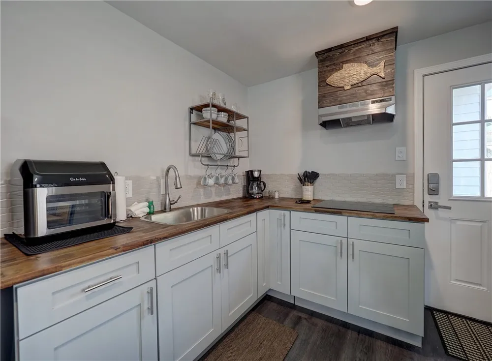 614 Harper Street Port Aransas, TX 78373