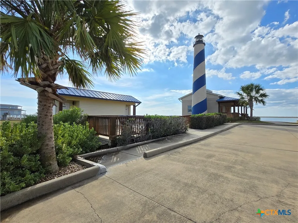 3345 Bay Point Drive Palacios, TX 77465