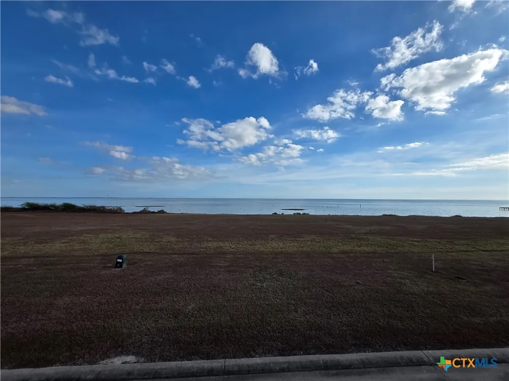 3345 Bay Point Drive Palacios, TX 77465