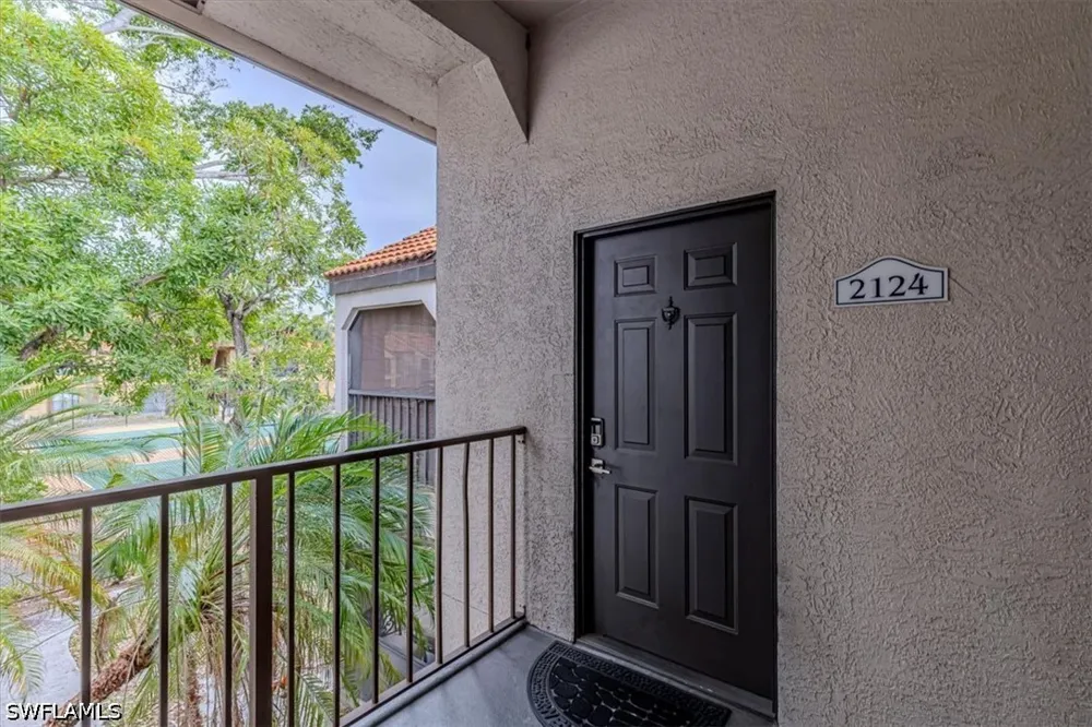 Arbour Walk Circle #2124 Naples, FL 34109