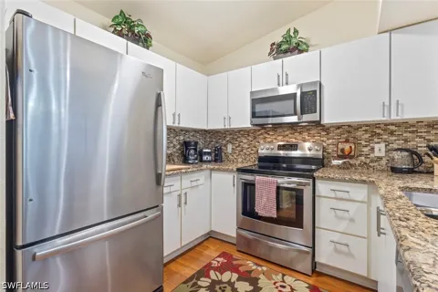 Key Royal Lane #1435