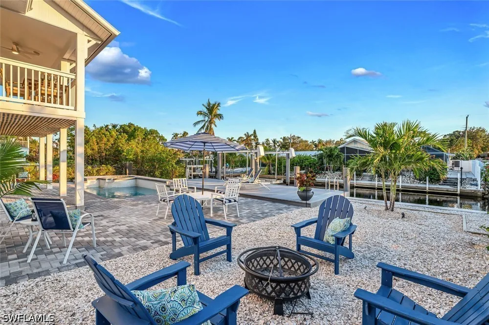 Gulfview Drive Naples, FL 34112