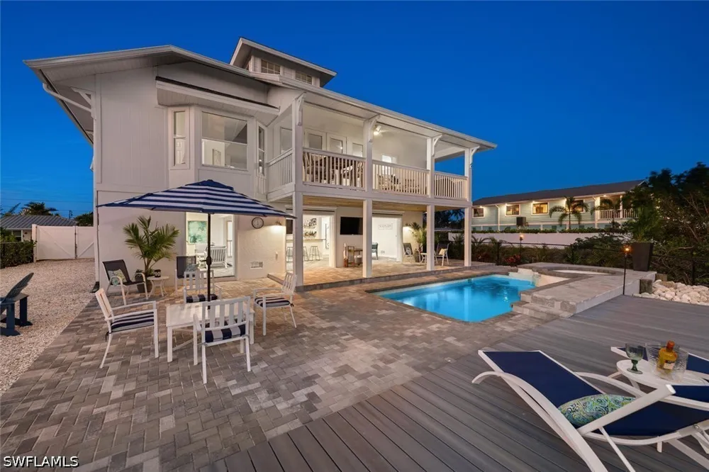 Gulfview Drive Naples, FL 34112