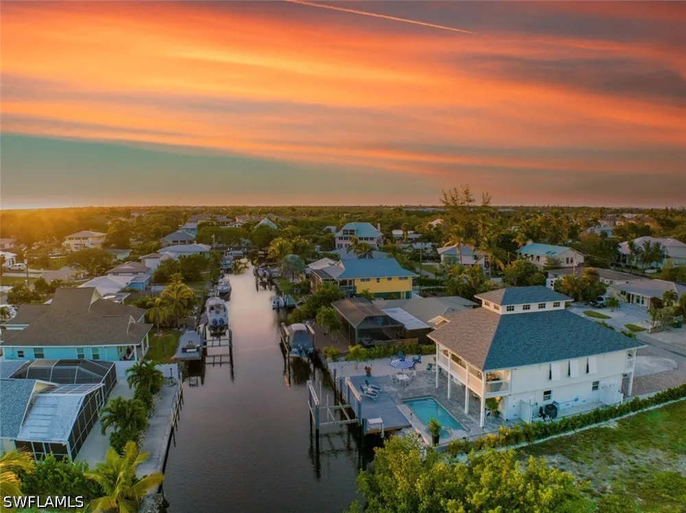 Gulfview Drive Naples, FL 34112
