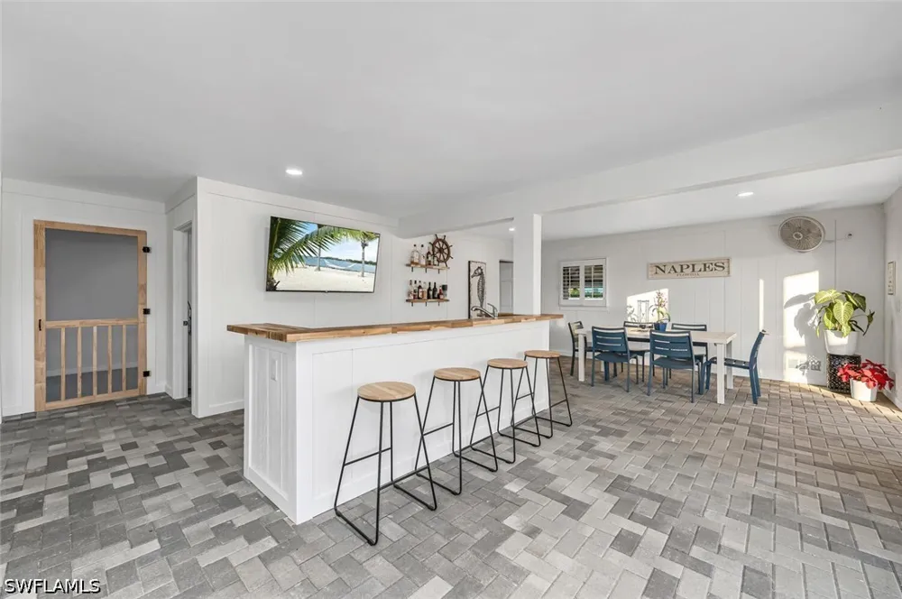 Gulfview Drive Naples, FL 34112