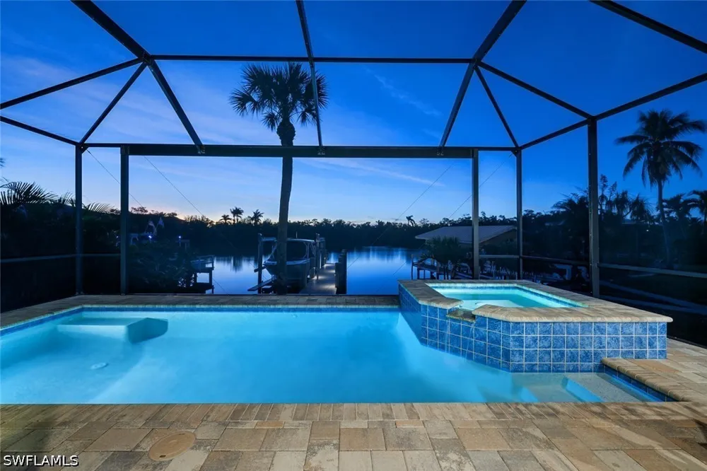 Lakeview Drive Naples, FL 34112