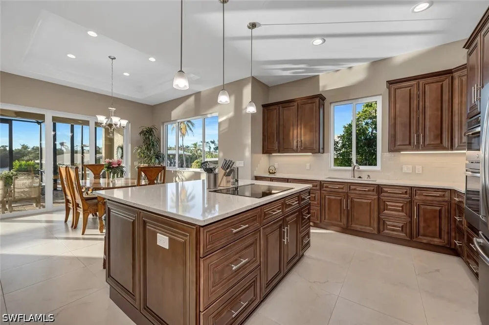 Lakeview Drive Naples, FL 34112