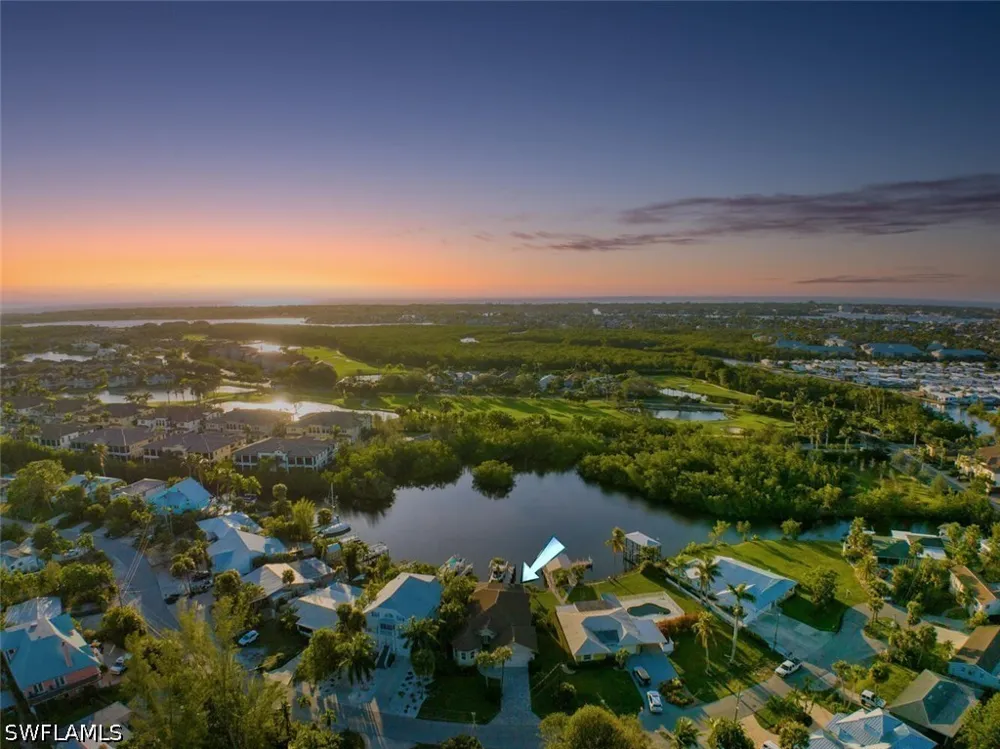 Lakeview Drive Naples, FL 34112