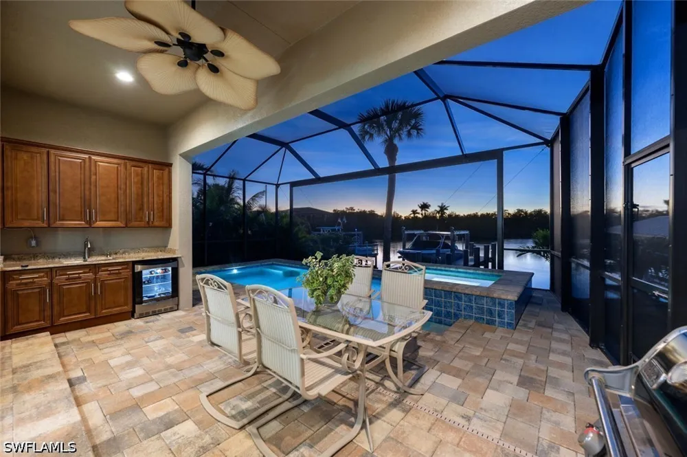 Lakeview Drive Naples, FL 34112