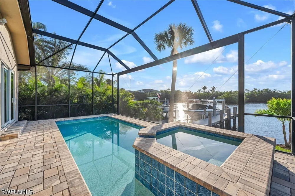 Lakeview Drive Naples, FL 34112