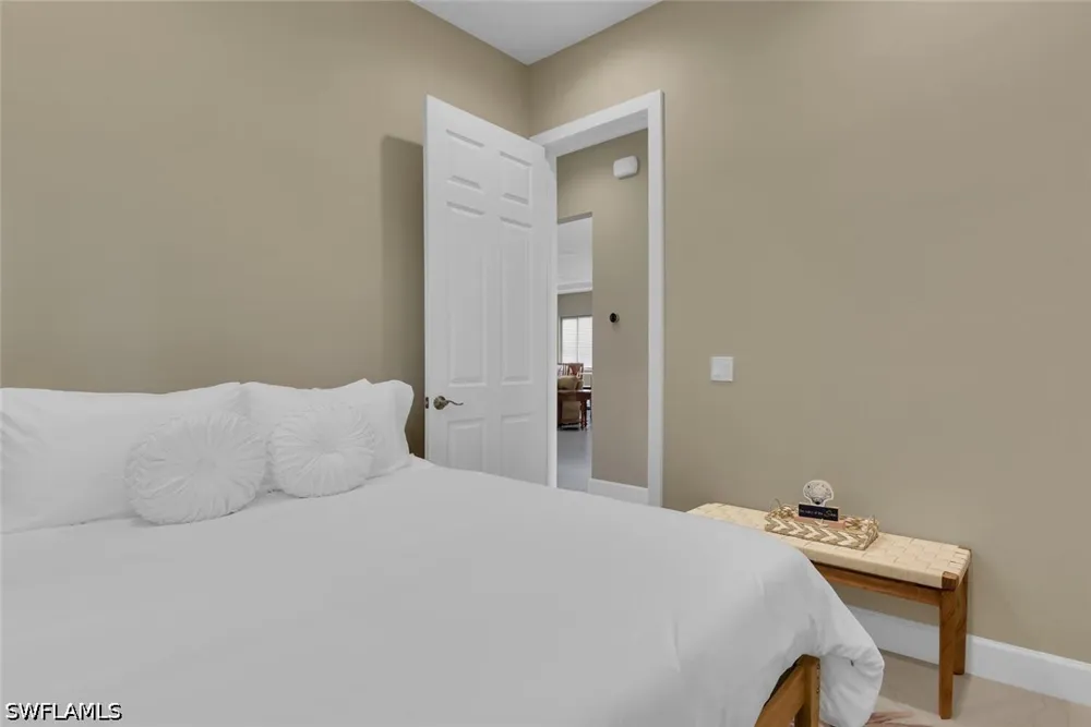 Lakeview Drive Naples, FL 34112