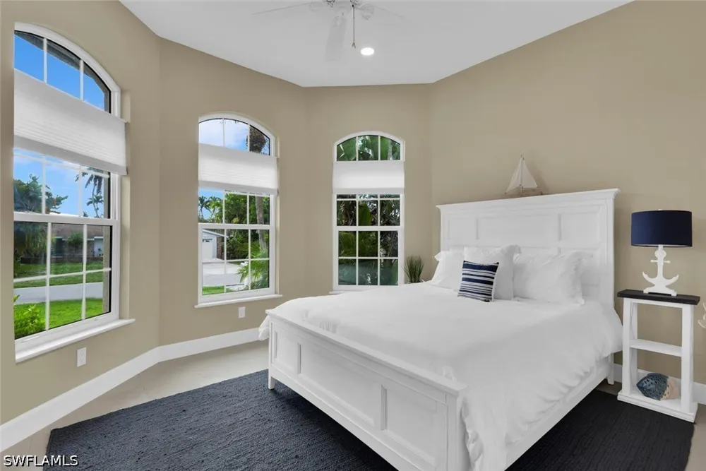 Lakeview Drive Naples, FL 34112
