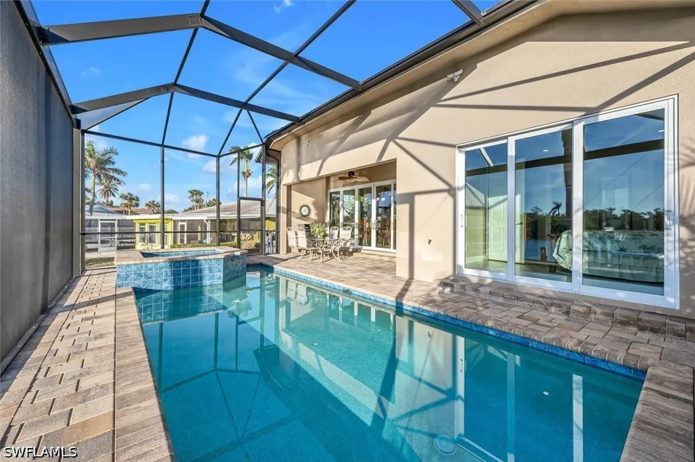Lakeview Drive Naples, FL 34112