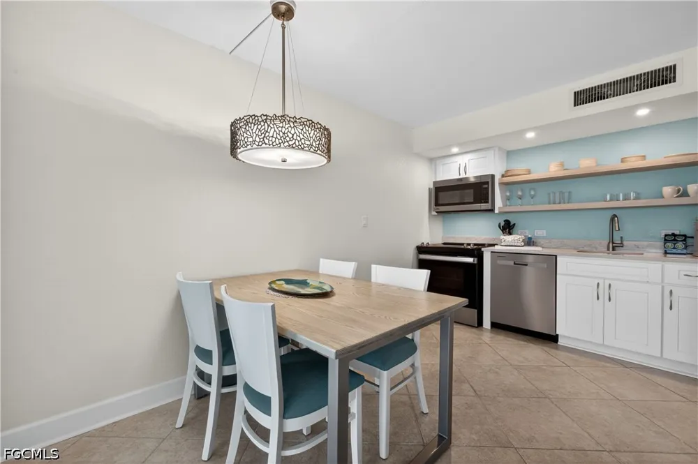 W Gulf Drive #127 Sanibel, FL 33957