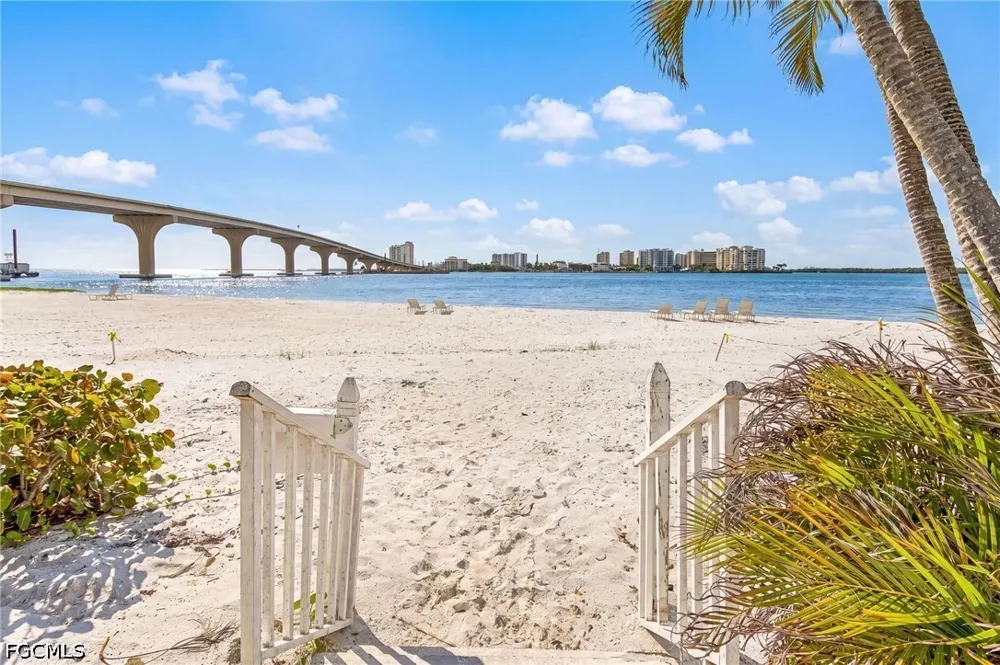 Estero Boulevard #304 Bonita Springs, FL 33931