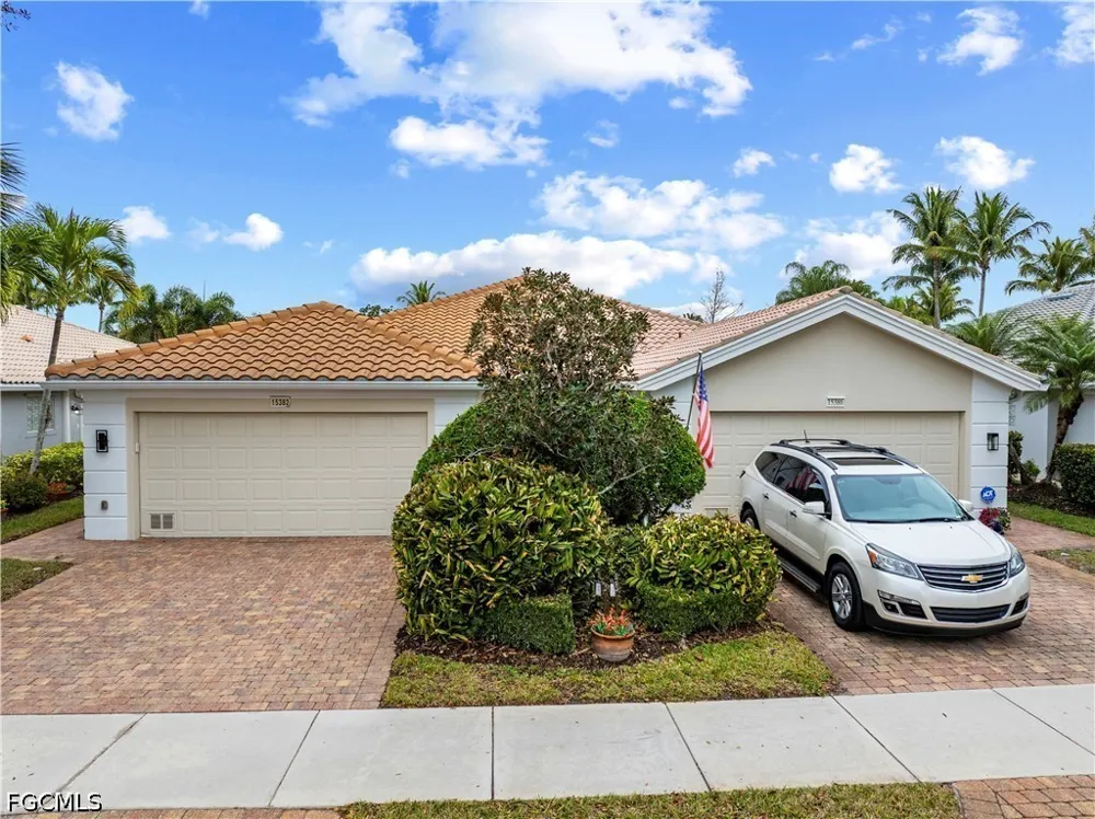 Queen Angel Way Bonita Springs, FL 34135
