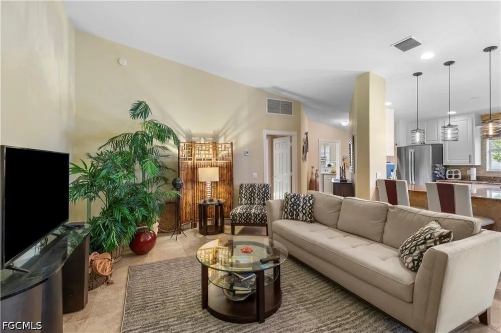 Queen Angel Way Bonita Springs, FL 34135