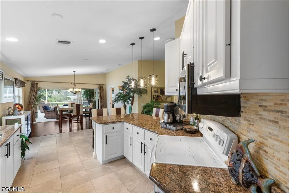 Queen Angel Way Bonita Springs, FL 34135