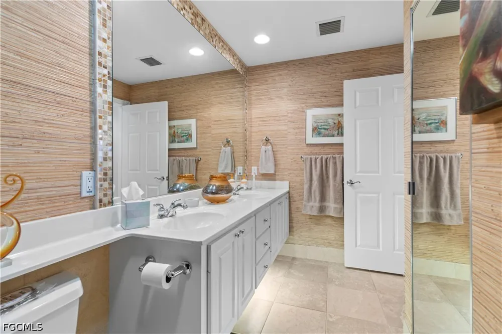 Queen Angel Way Bonita Springs, FL 34135