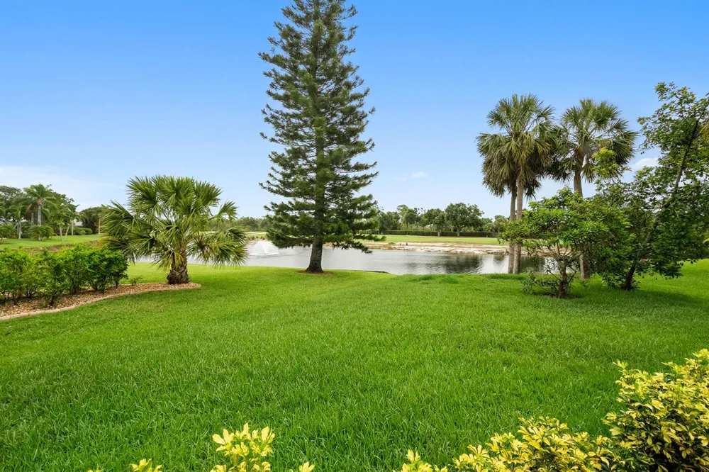 4381 SW Parkgate Boulevard Palm City, FL 34990