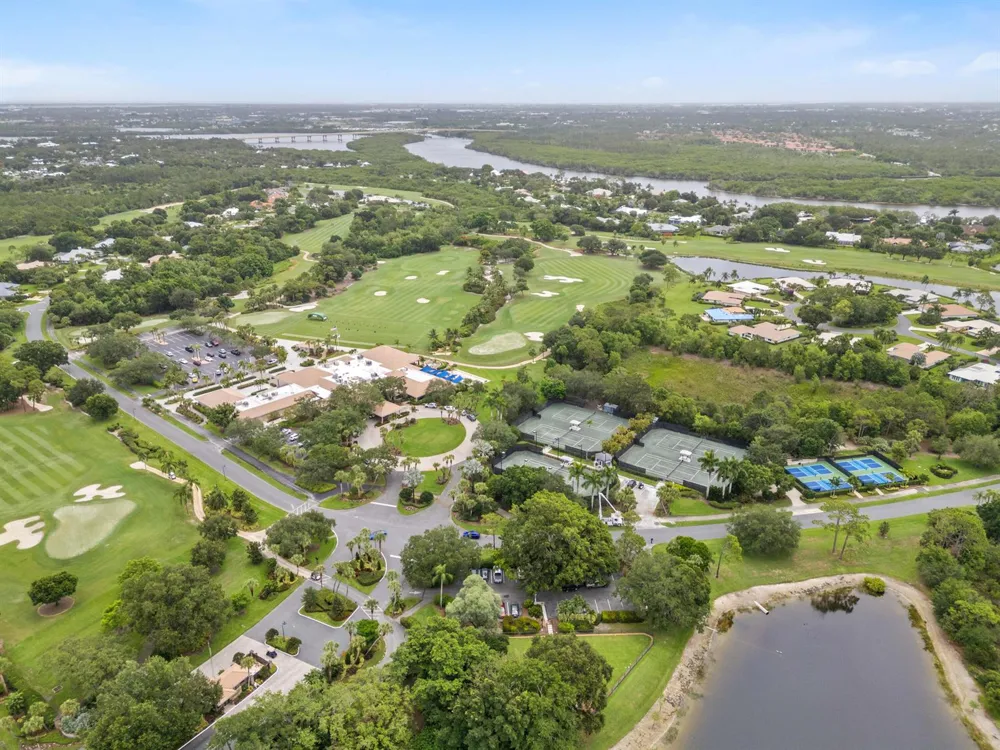4381 SW Parkgate Boulevard Palm City, FL 34990