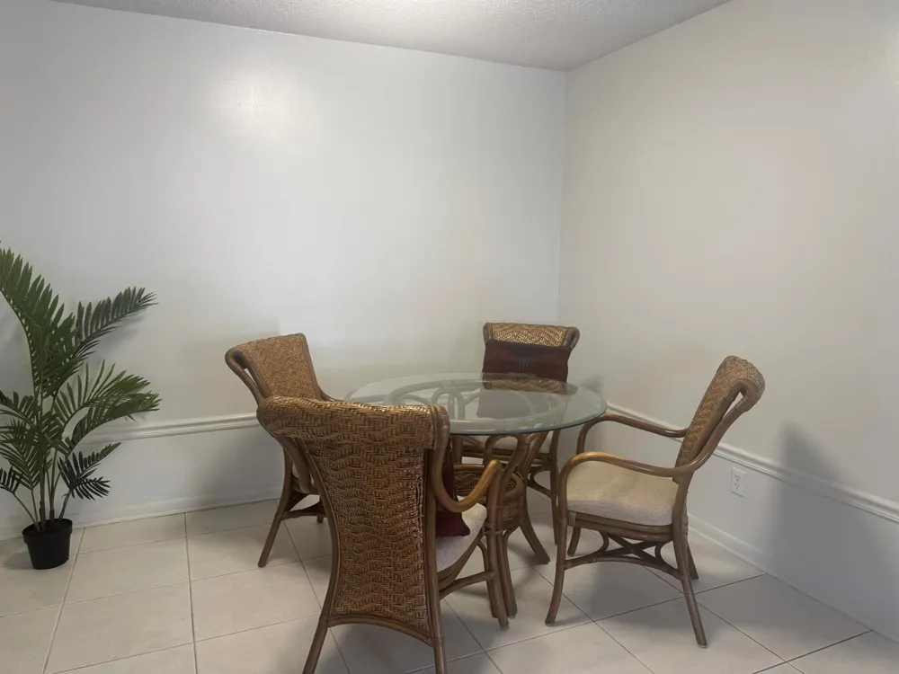 1443 39th Avenue #2 Vero Beach, FL 32960