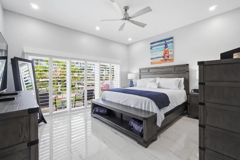 380 SE 5th Avenue Pompano Beach, FL 33060