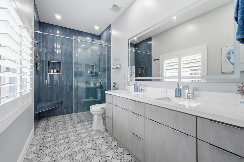 380 SE 5th Avenue Pompano Beach, FL 33060