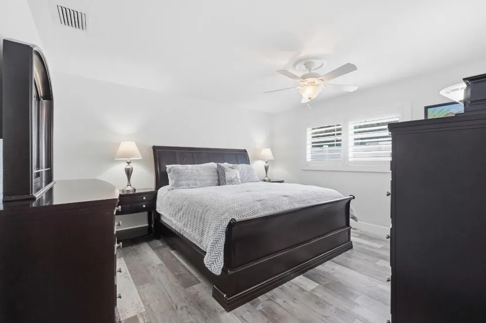 380 SE 5th Avenue Pompano Beach, FL 33060