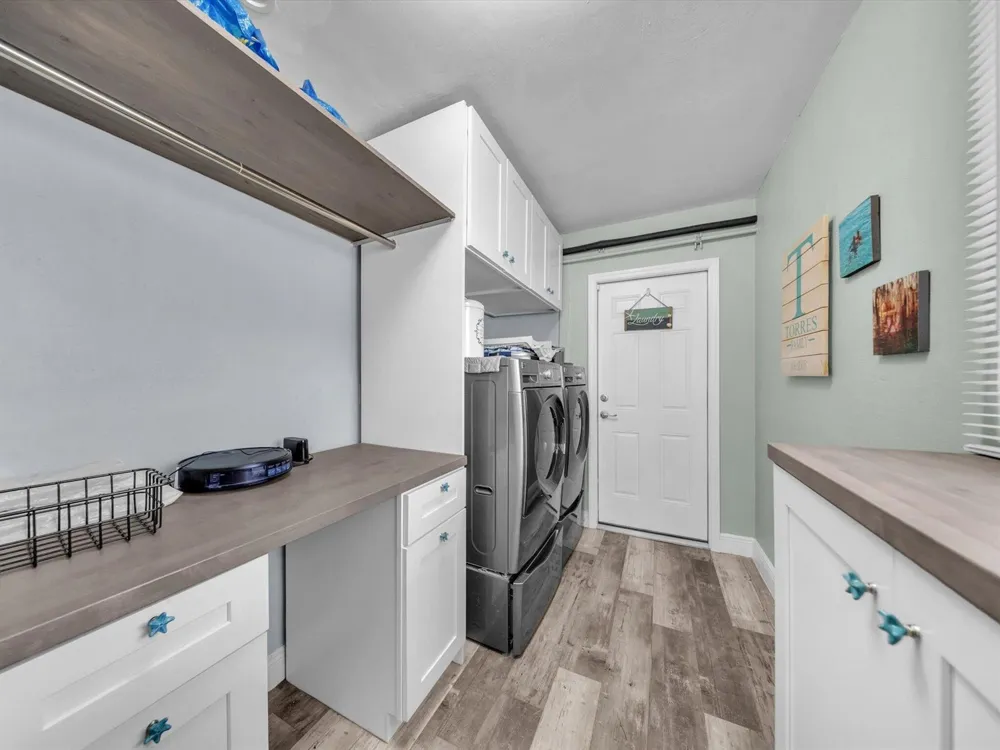 380 SE 5th Avenue Pompano Beach, FL 33060