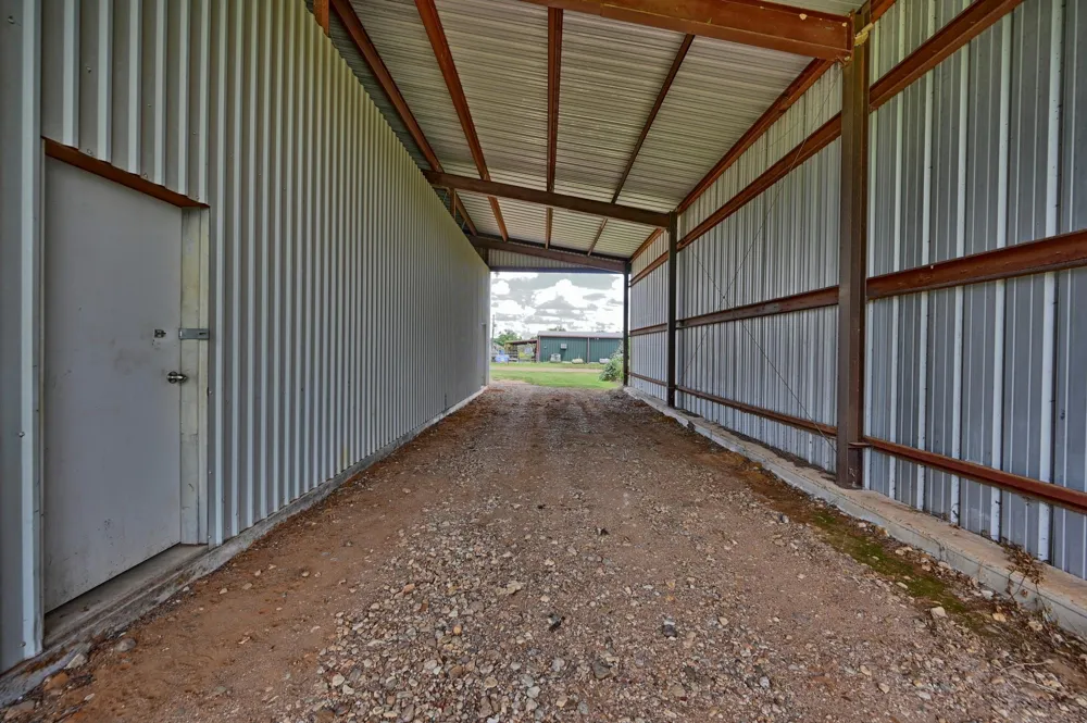 435 Cedar Street New Ulm, TX 78950
