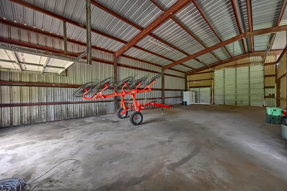 435 Cedar Street New Ulm, TX 78950