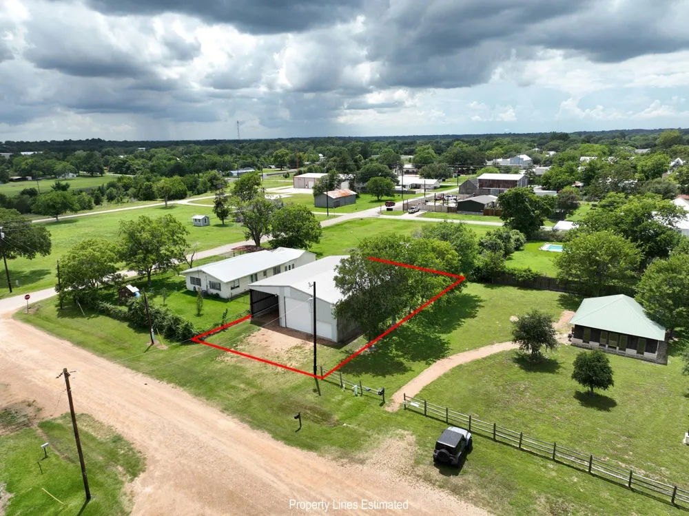 435 Cedar Street New Ulm, TX 78950