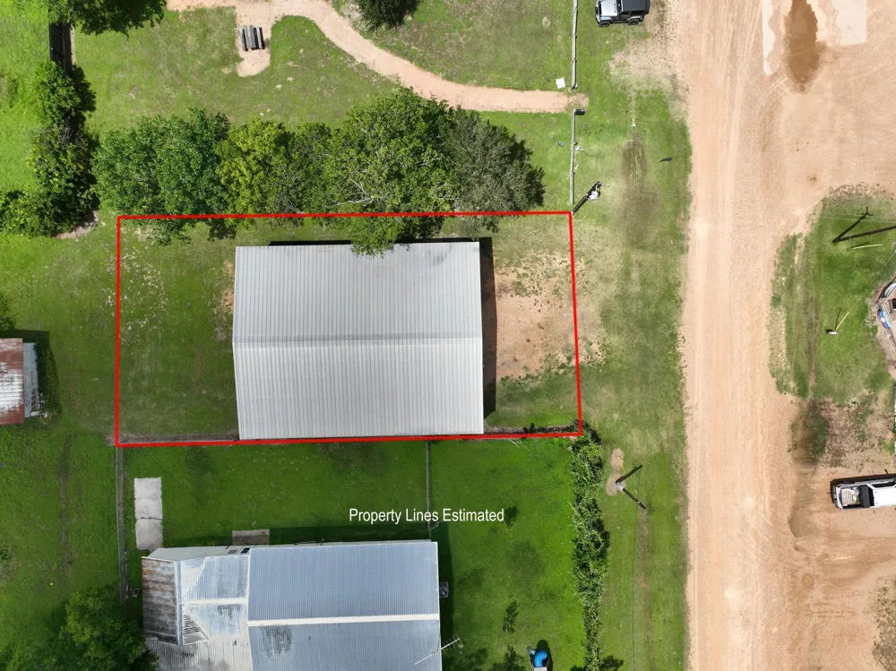 435 Cedar Street New Ulm, TX 78950