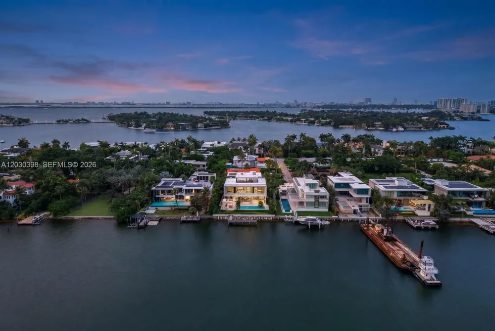 360 S Hibiscus Drive Miami Beach, FL 33139