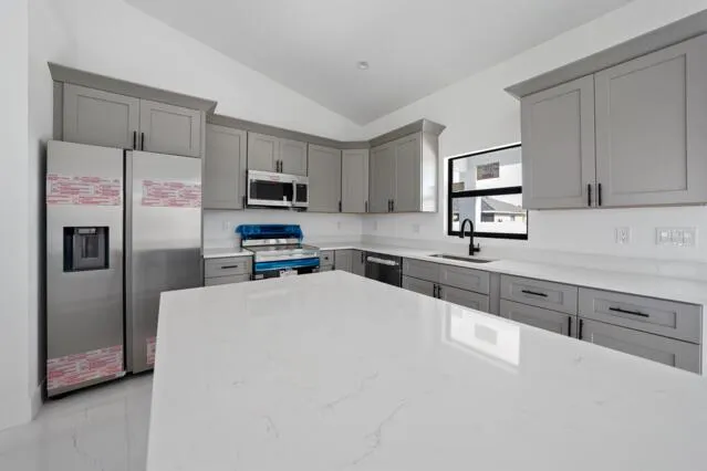 2458 NW 9th Ter Terrace Cape Coral, FL 33993