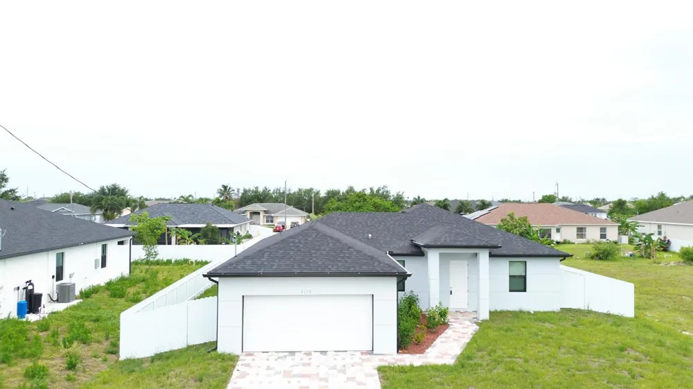 2458 NW 9th Ter Terrace Cape Coral, FL 33993